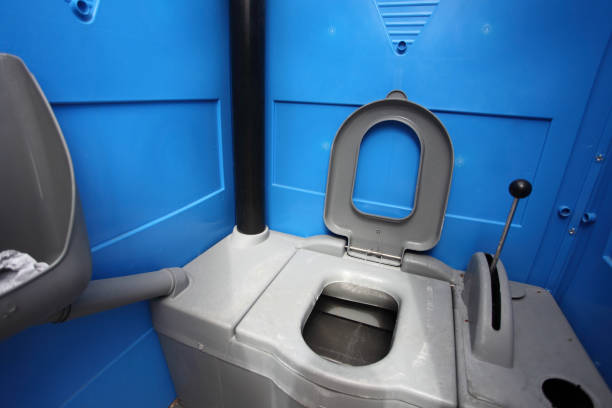Best VIP or Luxury Restroom Trailers  in Ddanelle, AR